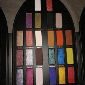 Kat Von D Saint and Sinner Palette